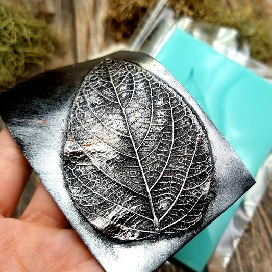 Silicone Texture - Small Detailed Sharp Leaf