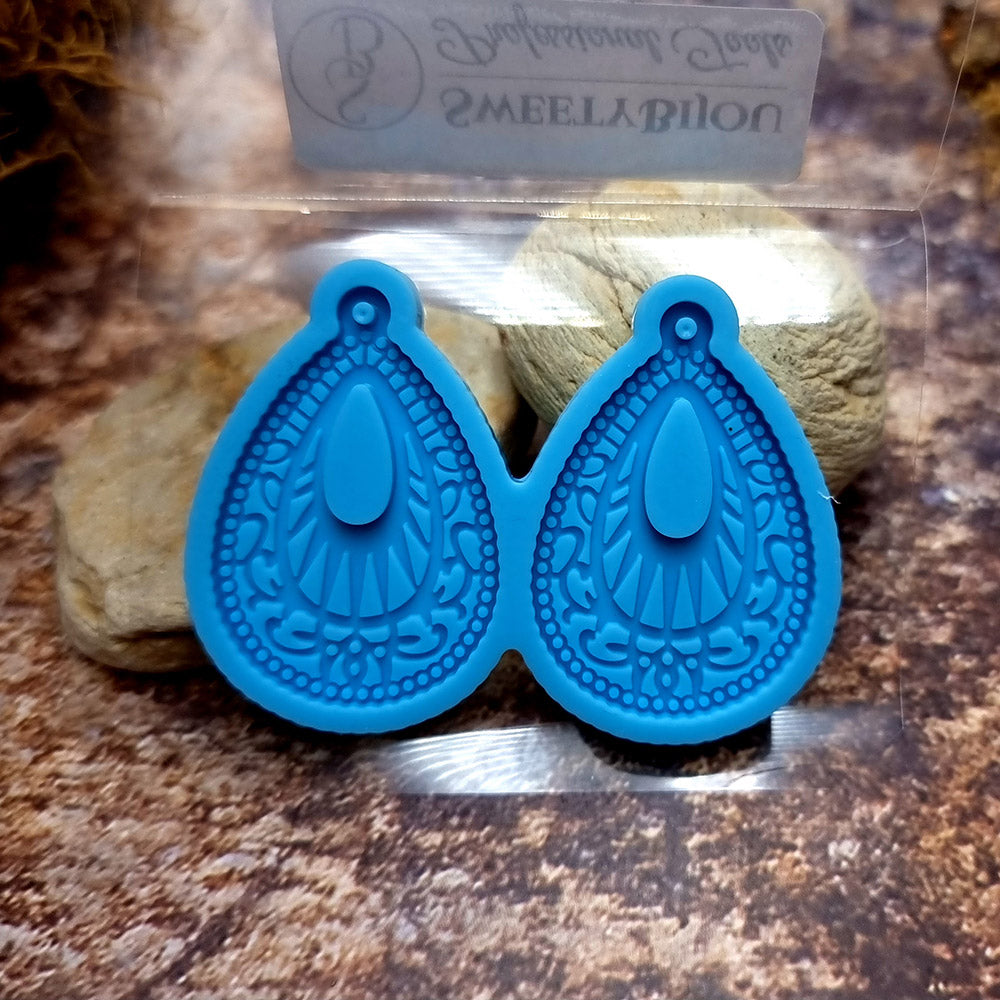 Earring shape silicone mold for polymer clay