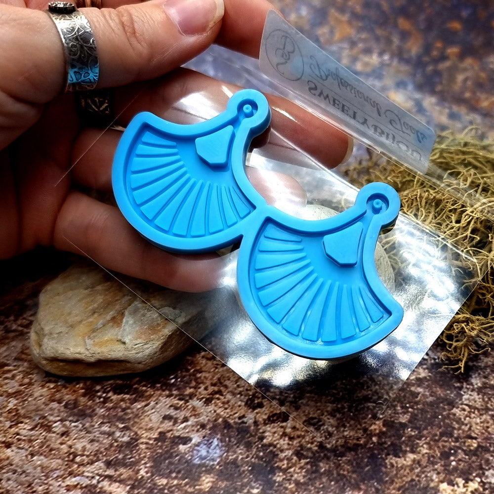 Earring shape silicone mold for polymer clay