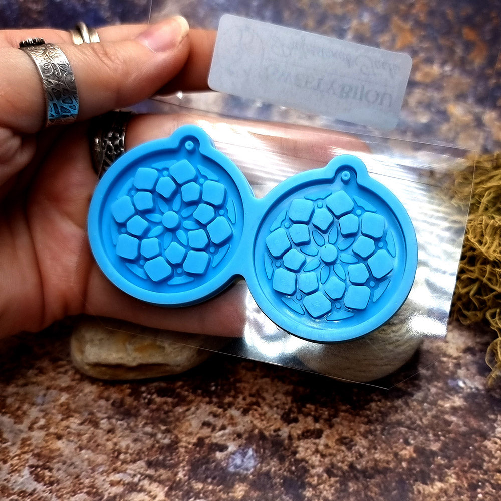 Earring shape silicone mold for polymer clay