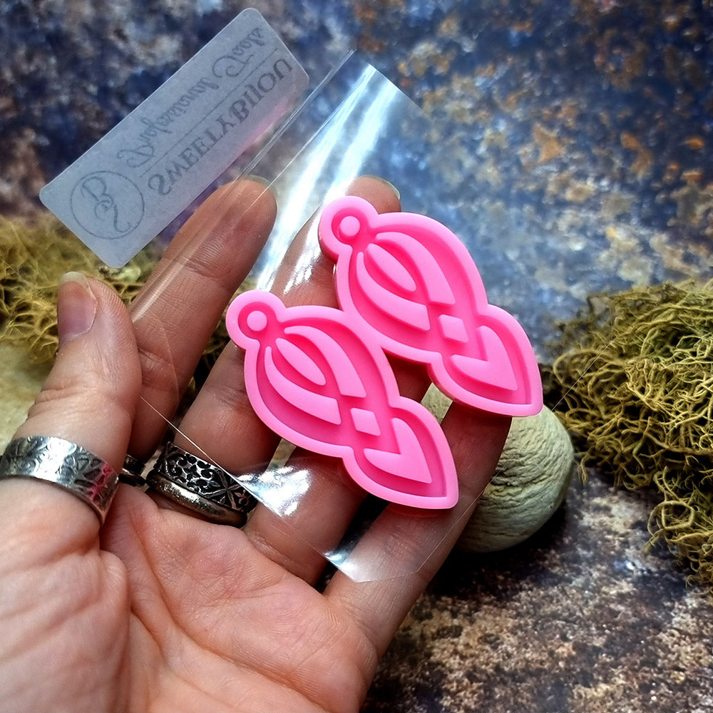 Earring shape silicone mold for polymer clay