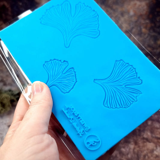 Silicone Texture - Three Gingko Leafs