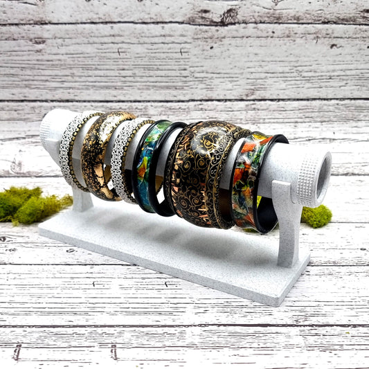 Single Display for Bracelets - White Marble Display for Bracelets SweetyBijou Tools