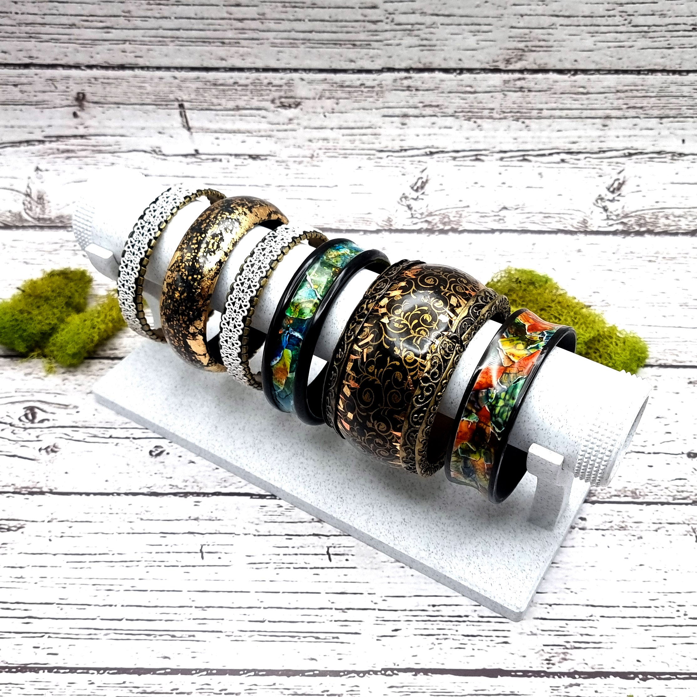 Single Display for Bracelets - White Marble Display for Bracelets SweetyBijou Tools