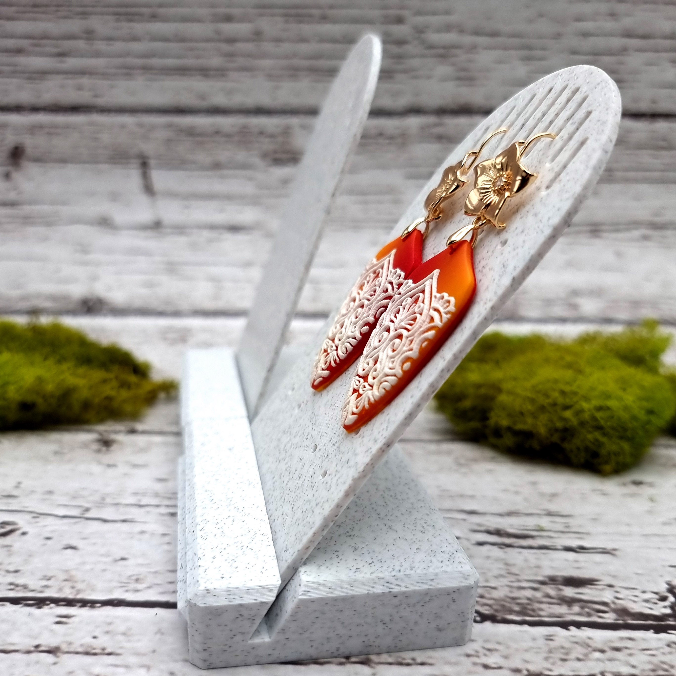 Tilt Display for Earrings - White Marble Display for Earrings SweetyBijou Tools
