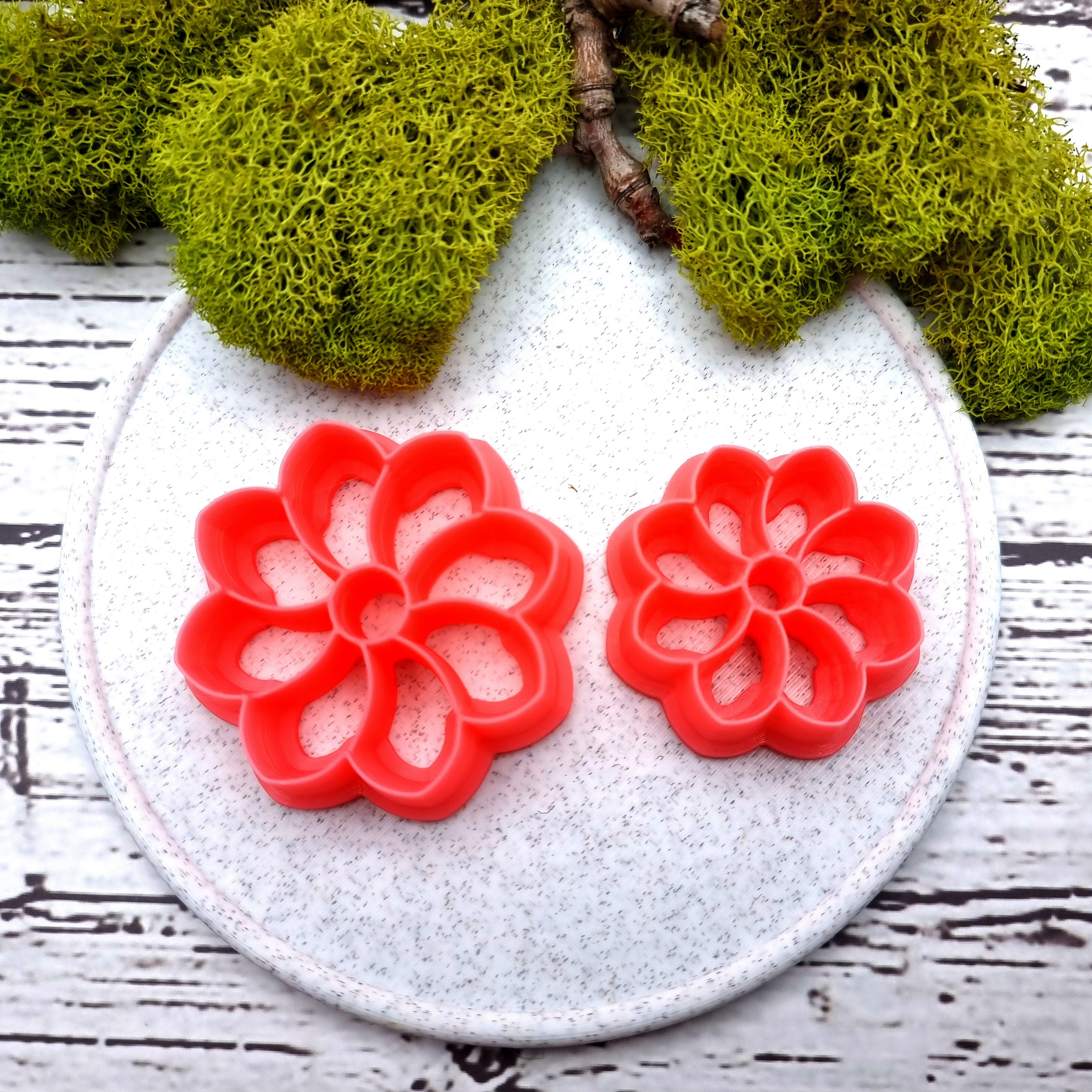 Flower shape polymer clay cutter