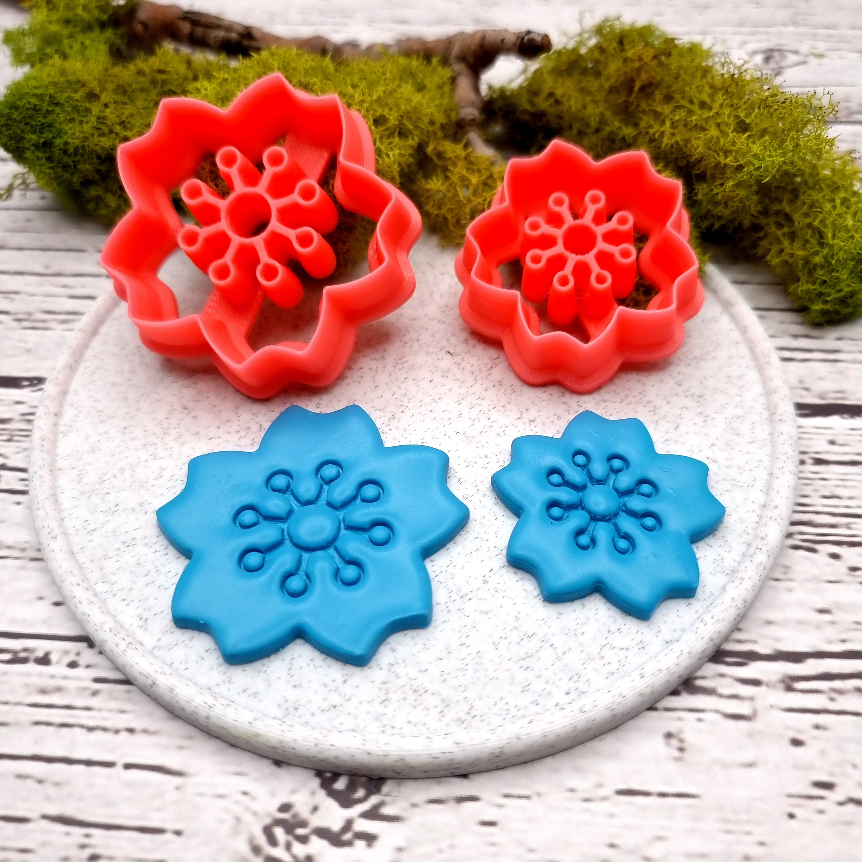 Flower Cutter #8 - Polymer Clay Cutters Plastic Cutters SweetyBijou Tools