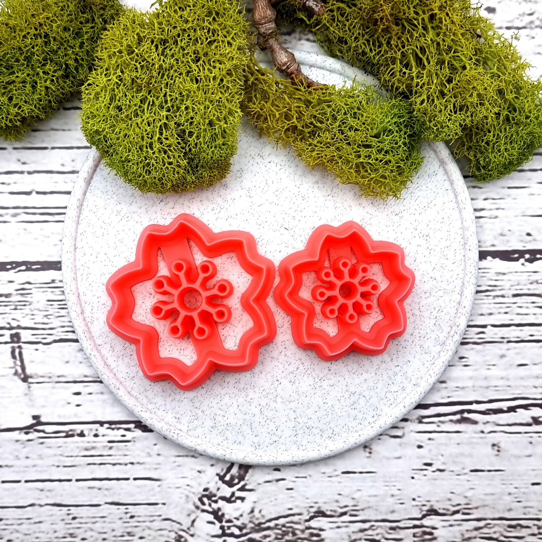 Flower shape polymer clay cutter