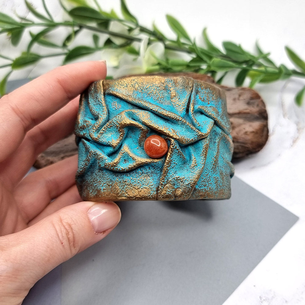 Golden Blue polymer clay bracelet in turquoise blue and gold by SweetyBijou