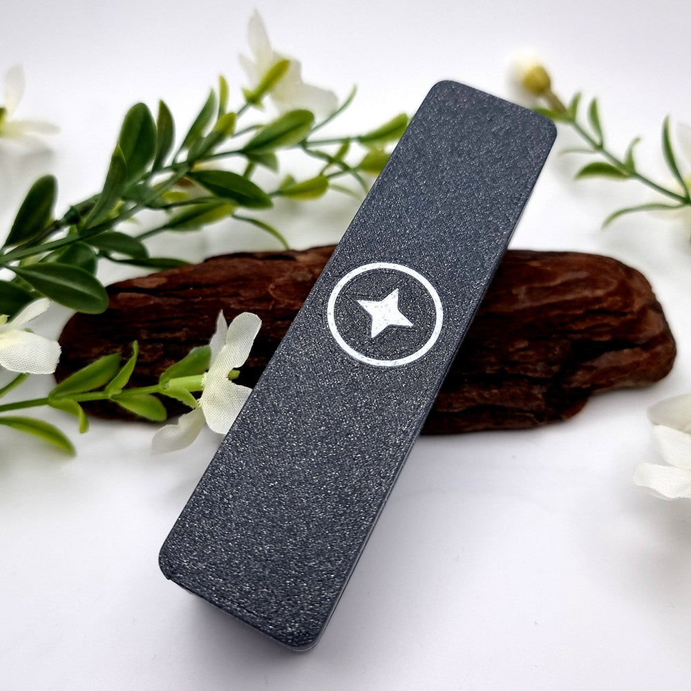 Tiny four-pointed star nano polymer clay cutter