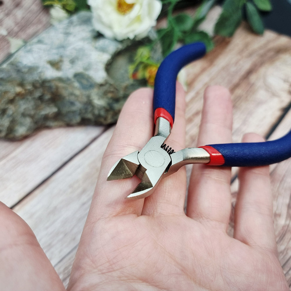 Jewelry cutting pliers side cutters by SweetyBijou