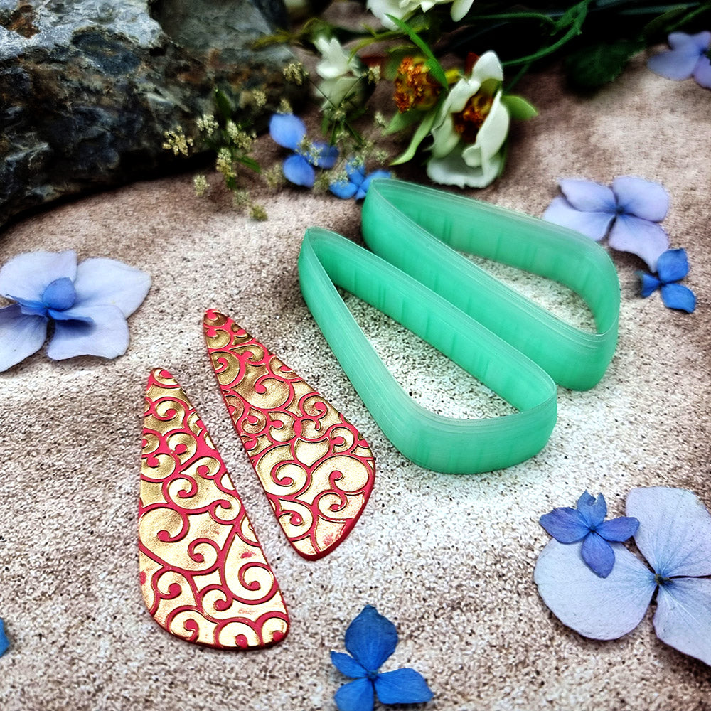 Pair of mirrored green PLA tilted teardrop polymer clay cutters, a left and a right cutter, for long statement earrings by SweetyBijou
