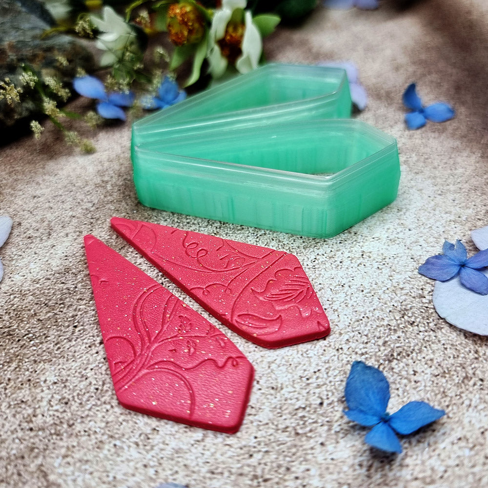 Pair of mirrored green PLA crystal kite polymer clay cutters, a left and a right cutter, for long statement earrings by SweetyBijou