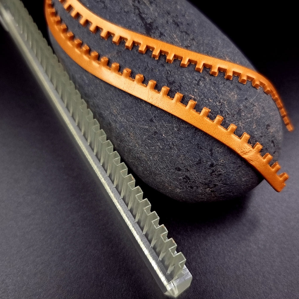 Long Blade - Small Castle Wall Blade SweetyBijou Tools