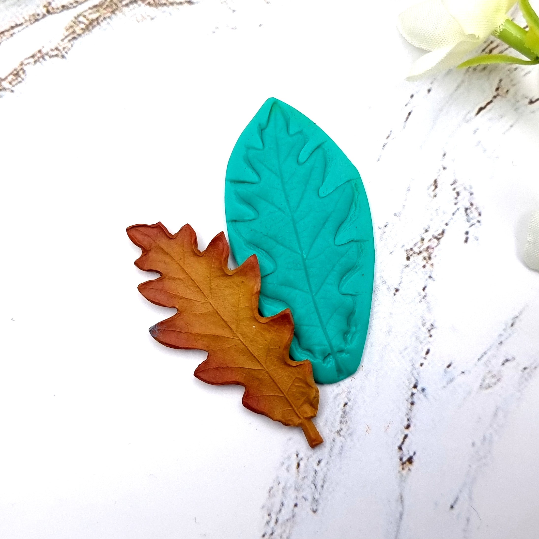 Natural Real Oak Leaf #2, 5.5cm Silicone Mold SweetyBijou Tools
