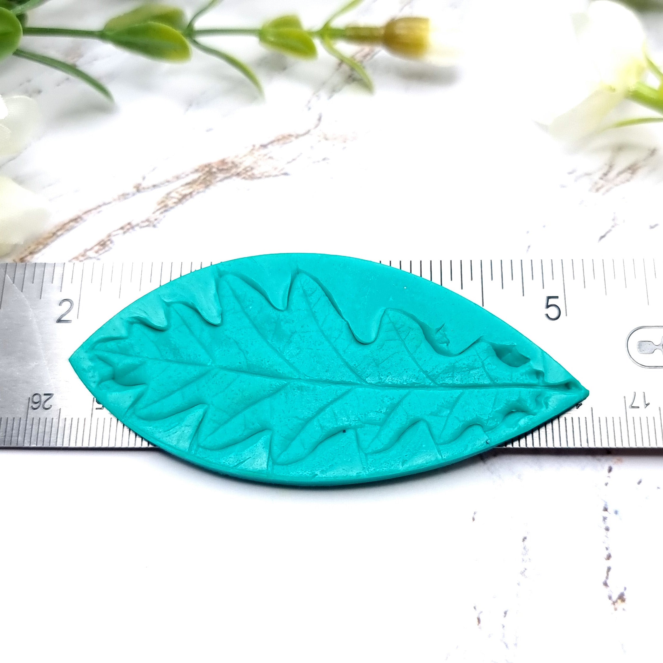 Natural Real Oak Leaf #4, 8cm Silicone Mold SweetyBijou Tools