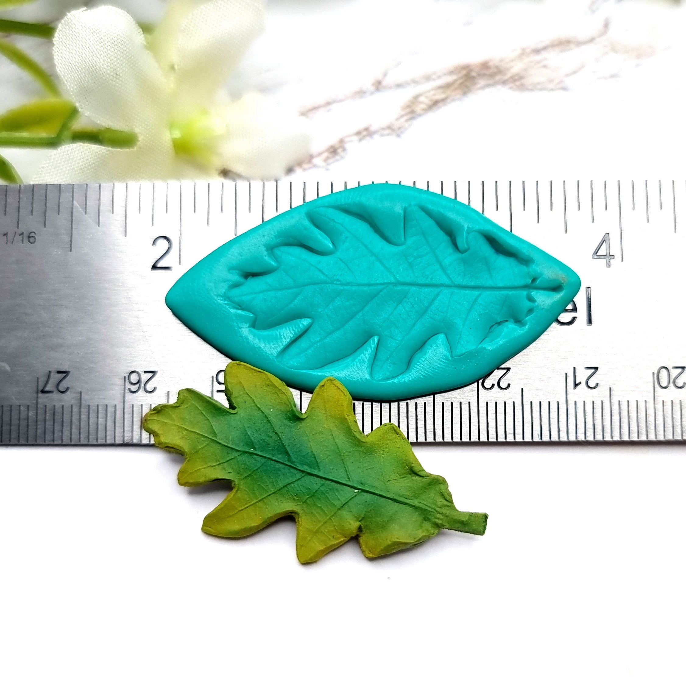 Natural Real Oak Leaf #6, 4cm Silicone Mold SweetyBijou Tools