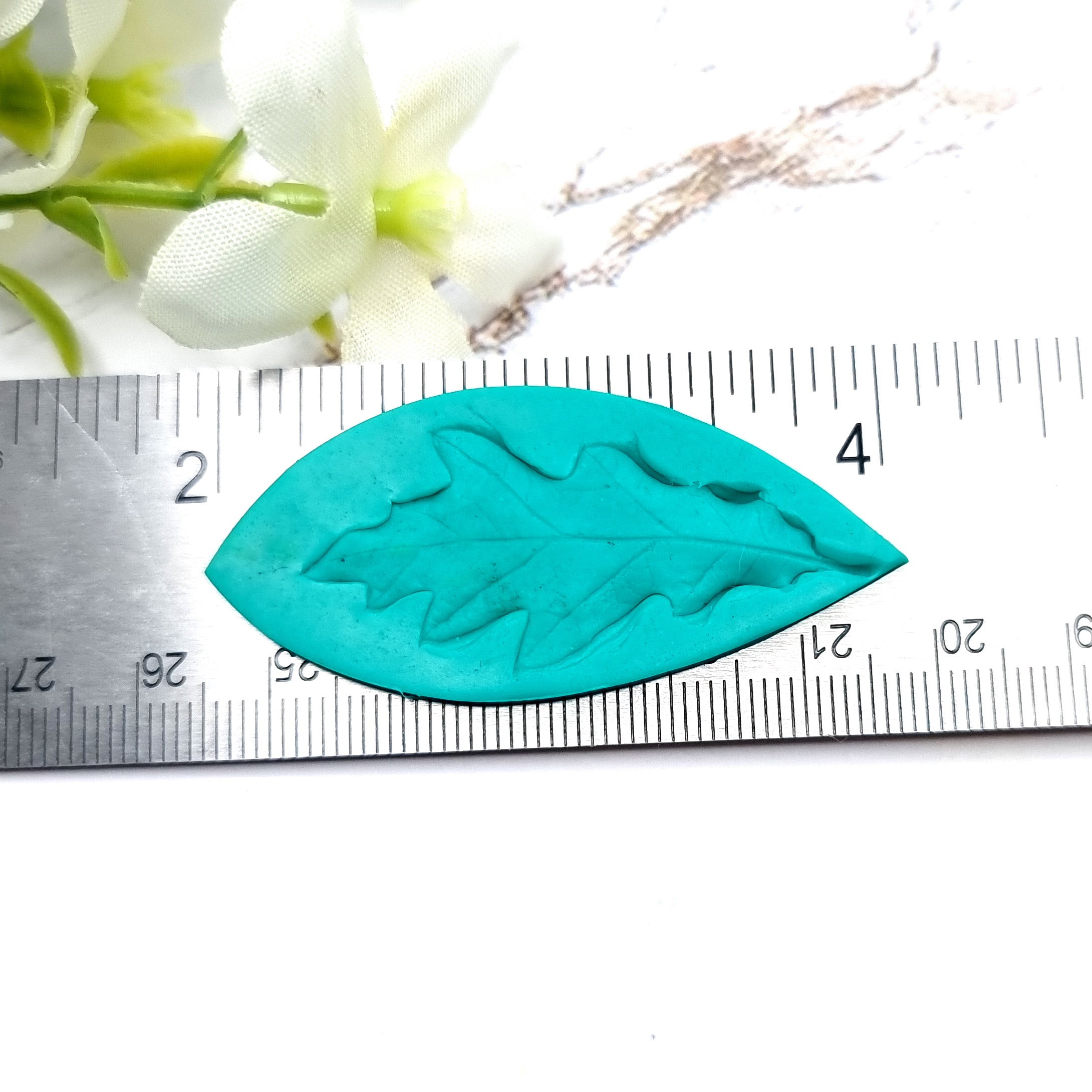Natural Real Oak Leaf #7, 4cm Silicone Mold SweetyBijou Tools