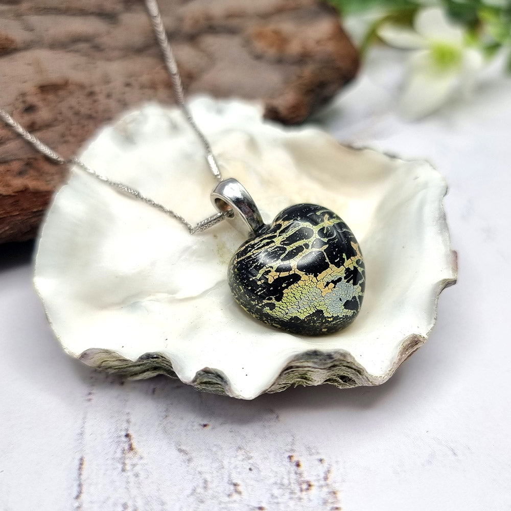 Cute Black Color Polymer Clay Hear Pendant Pendant SweetyBijou Jewelry