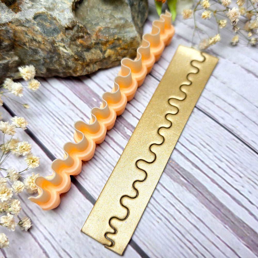 SweetyBijou Ripple Effect Medium art blade for polymer clay