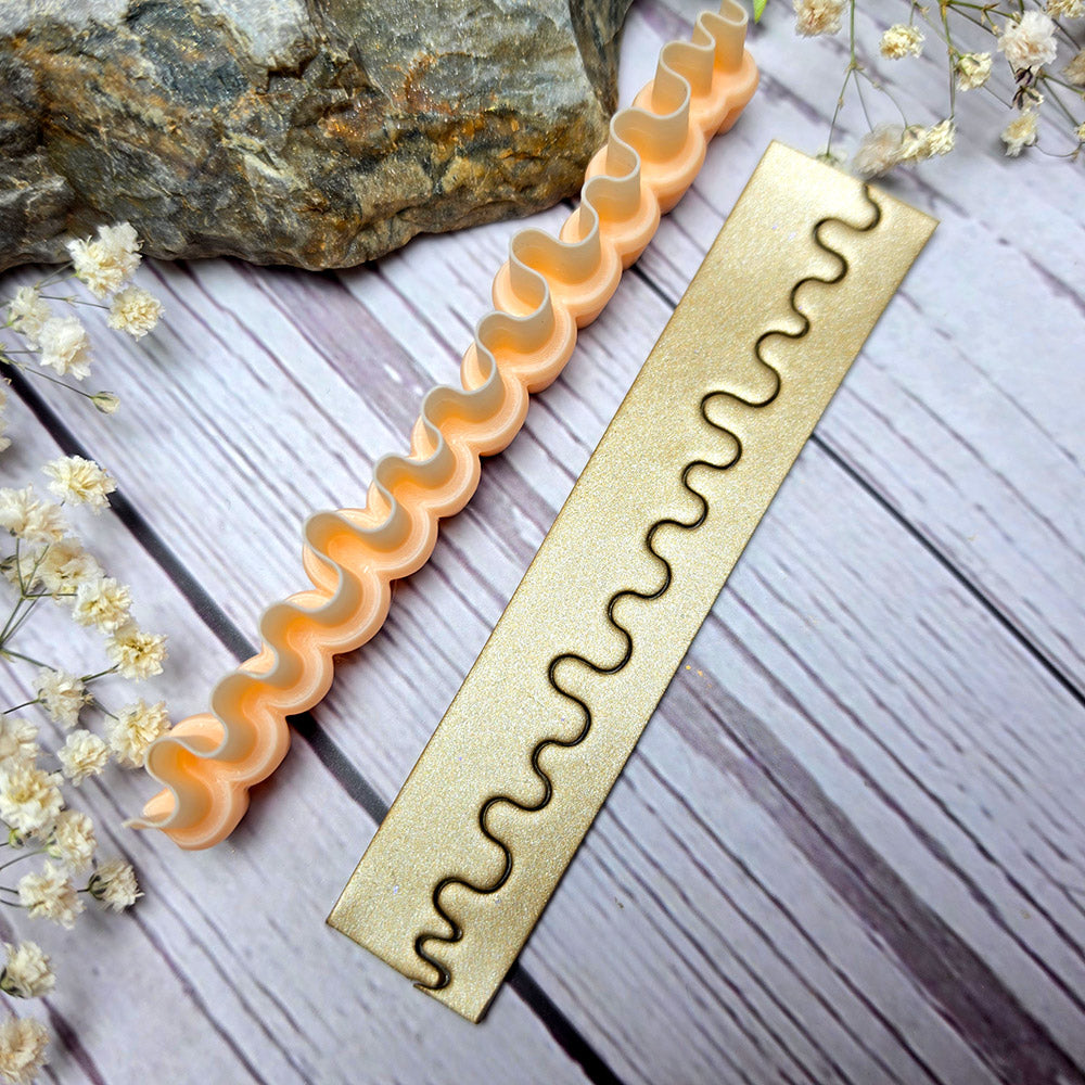 SweetyBijou Ripple Effect Medium art blade for polymer clay