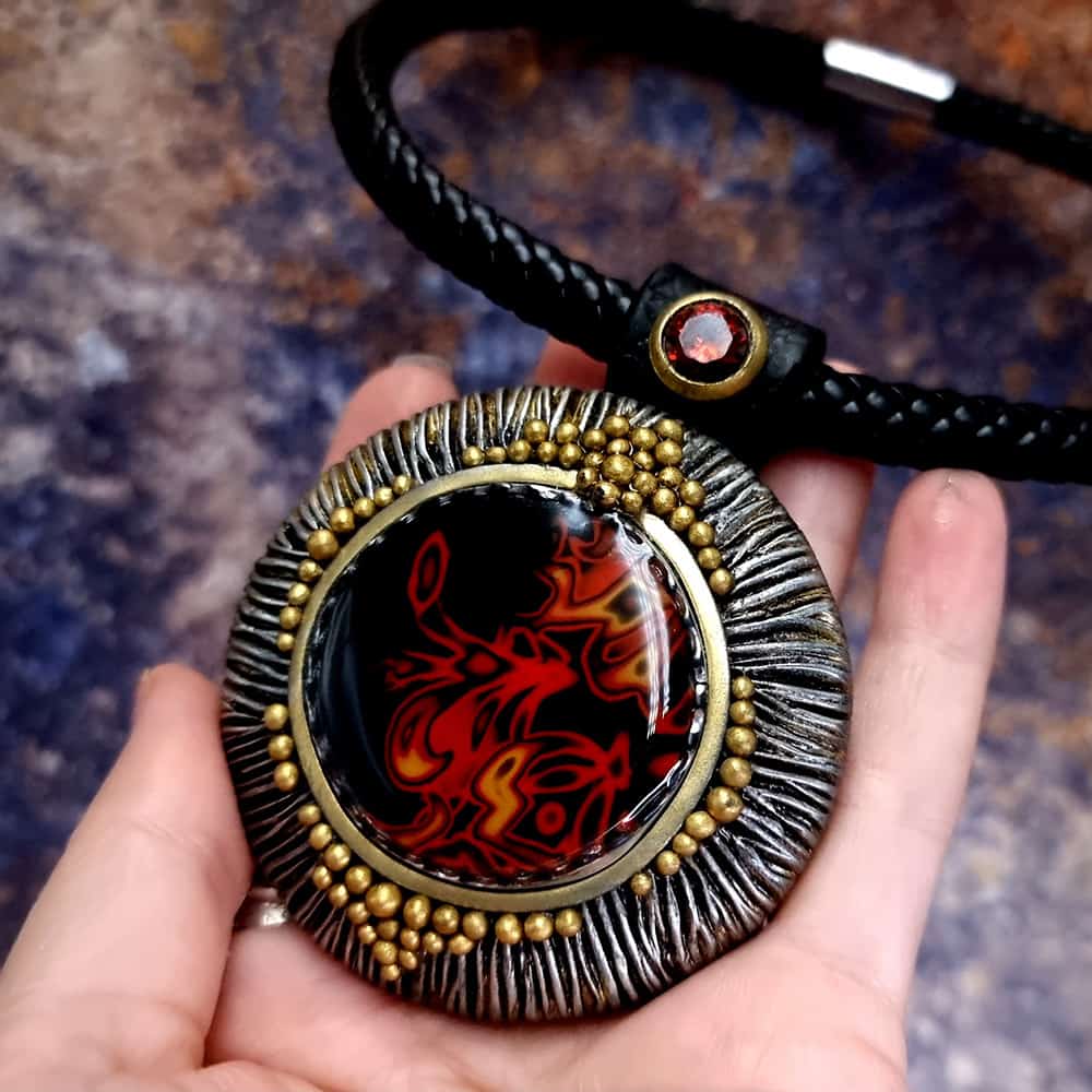 Round Red Pendant Pendant SweetyBijou Jewelry