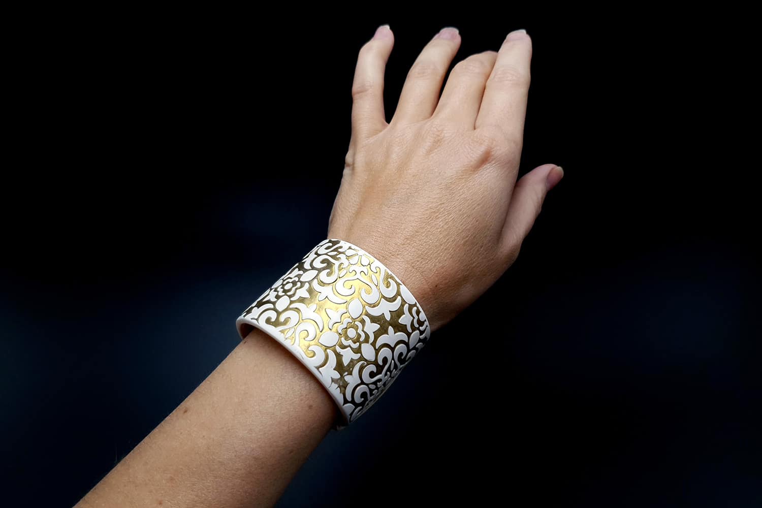 White&Gold Polymer Clay Bracelet Bracelet SweetyBijou Jewelry