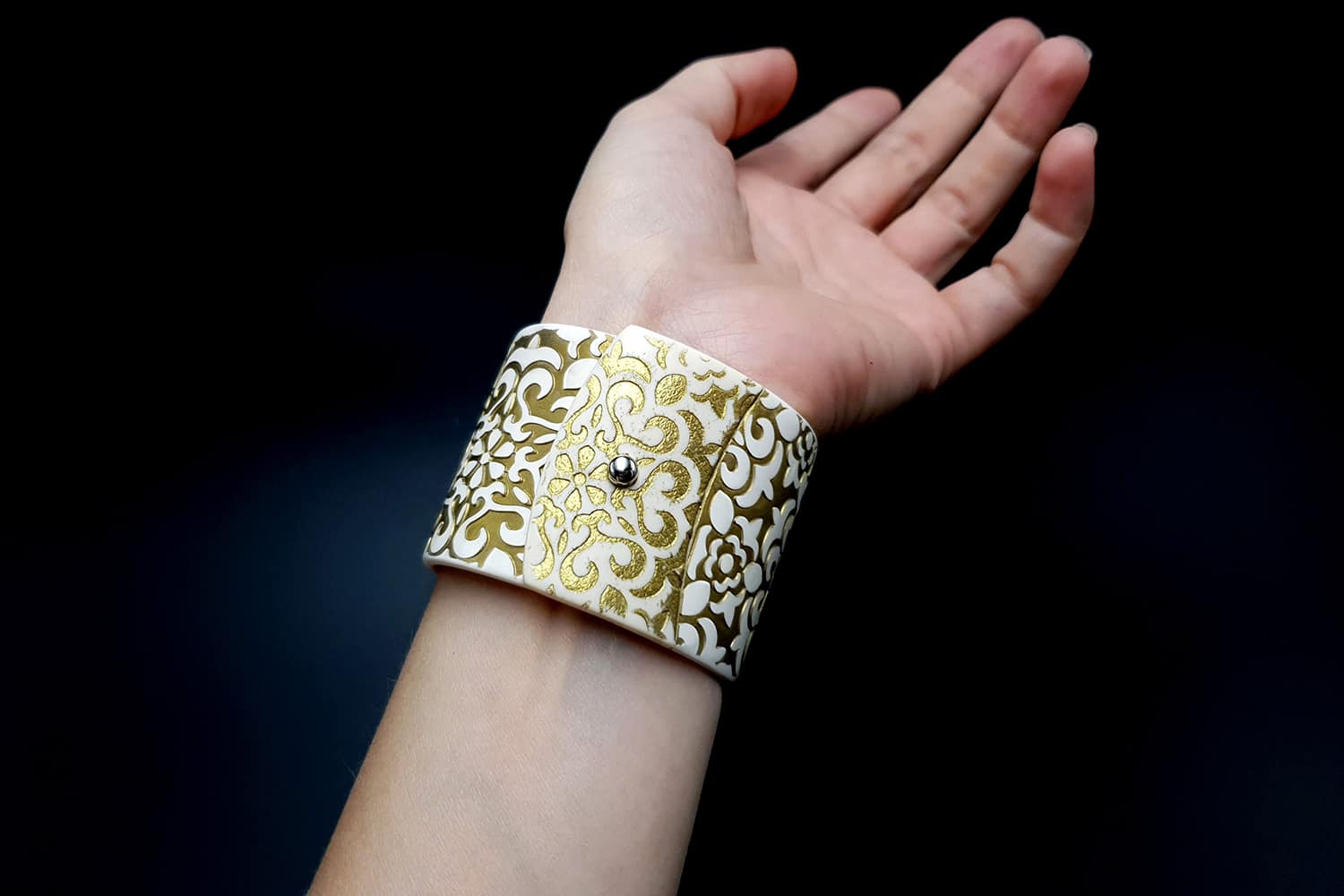 White&Gold Polymer Clay Bracelet Bracelet SweetyBijou Jewelry