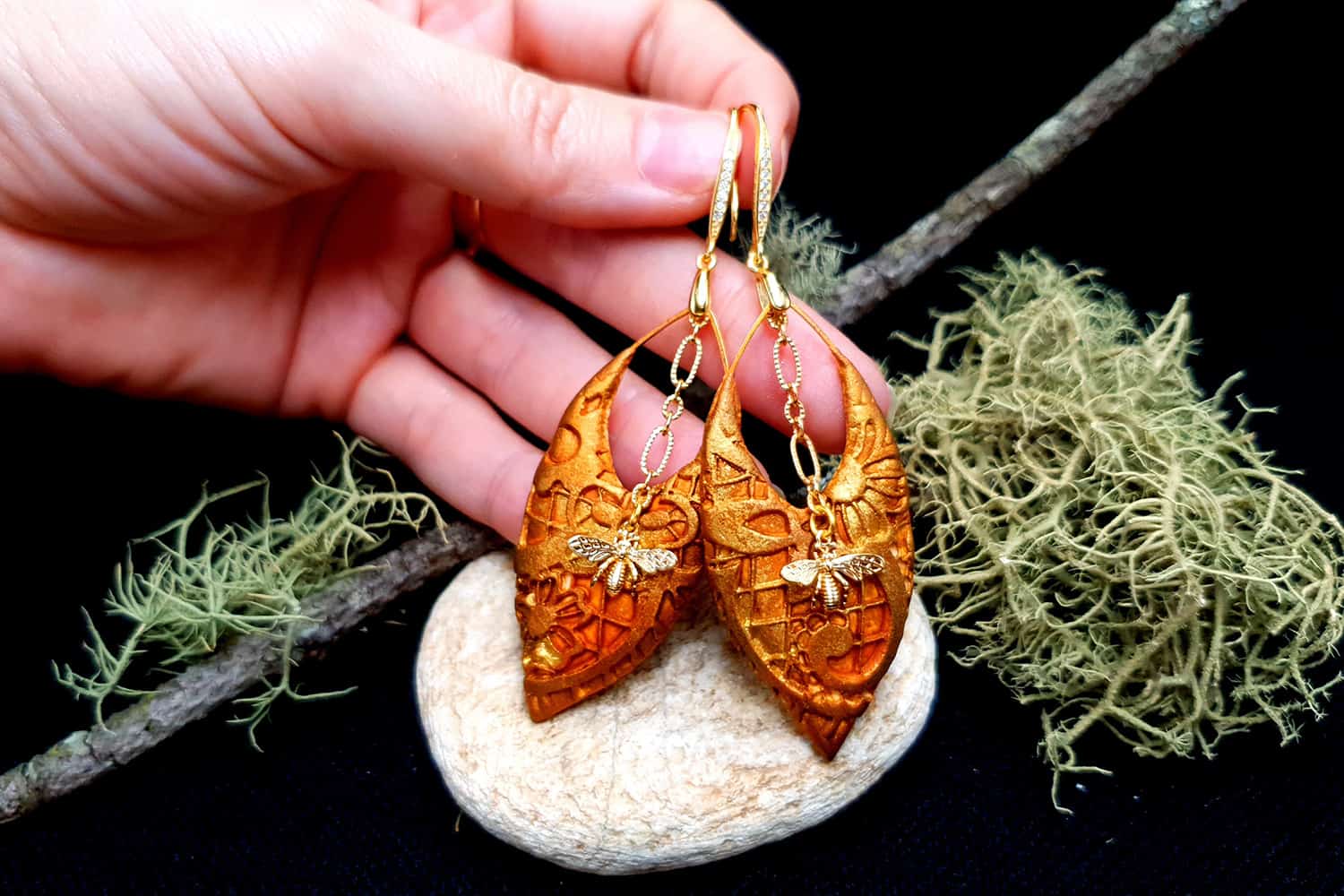 Earrings "Eldorado" with Bees Earrings SweetyBijou Jewelry
