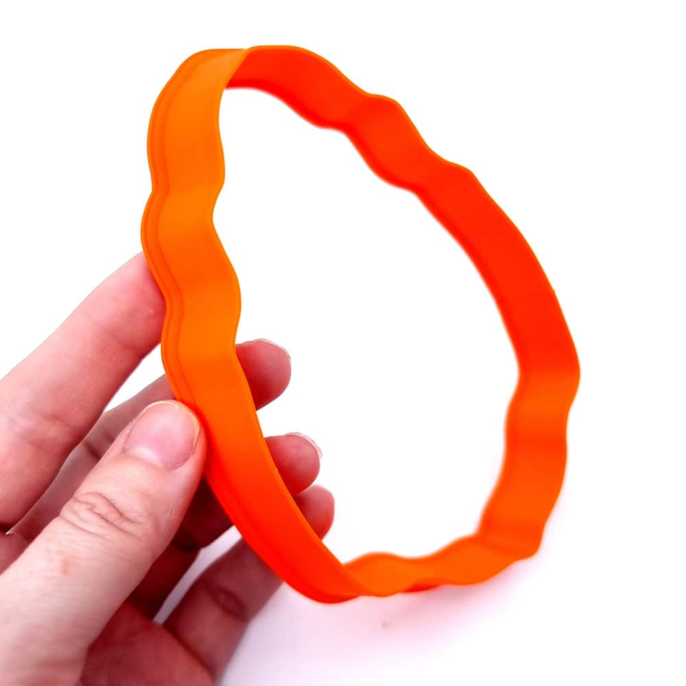 Huge Timeless Heart-Shaped Cutter Plastic Cutters SweetyBijou Tools 8cm
