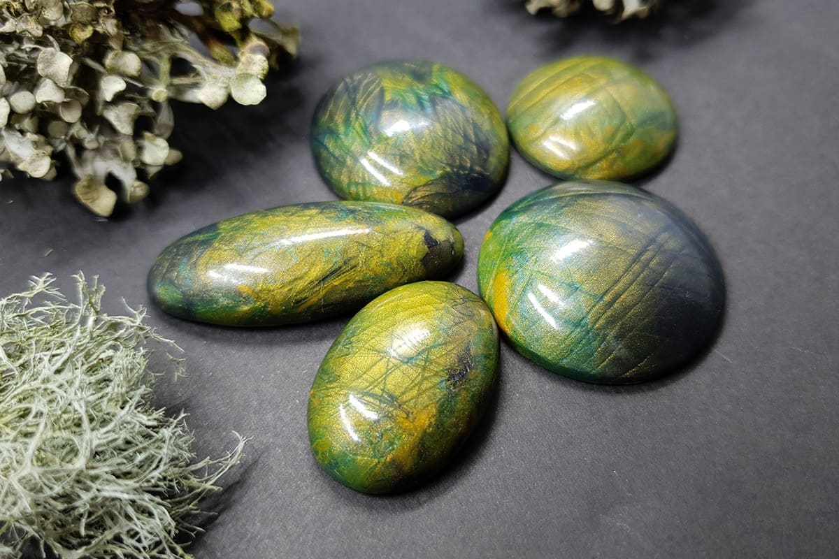 5 cabochons Faux Labradorite Stones, Polymer Clay Cabochons SweetyBijou Cabochons