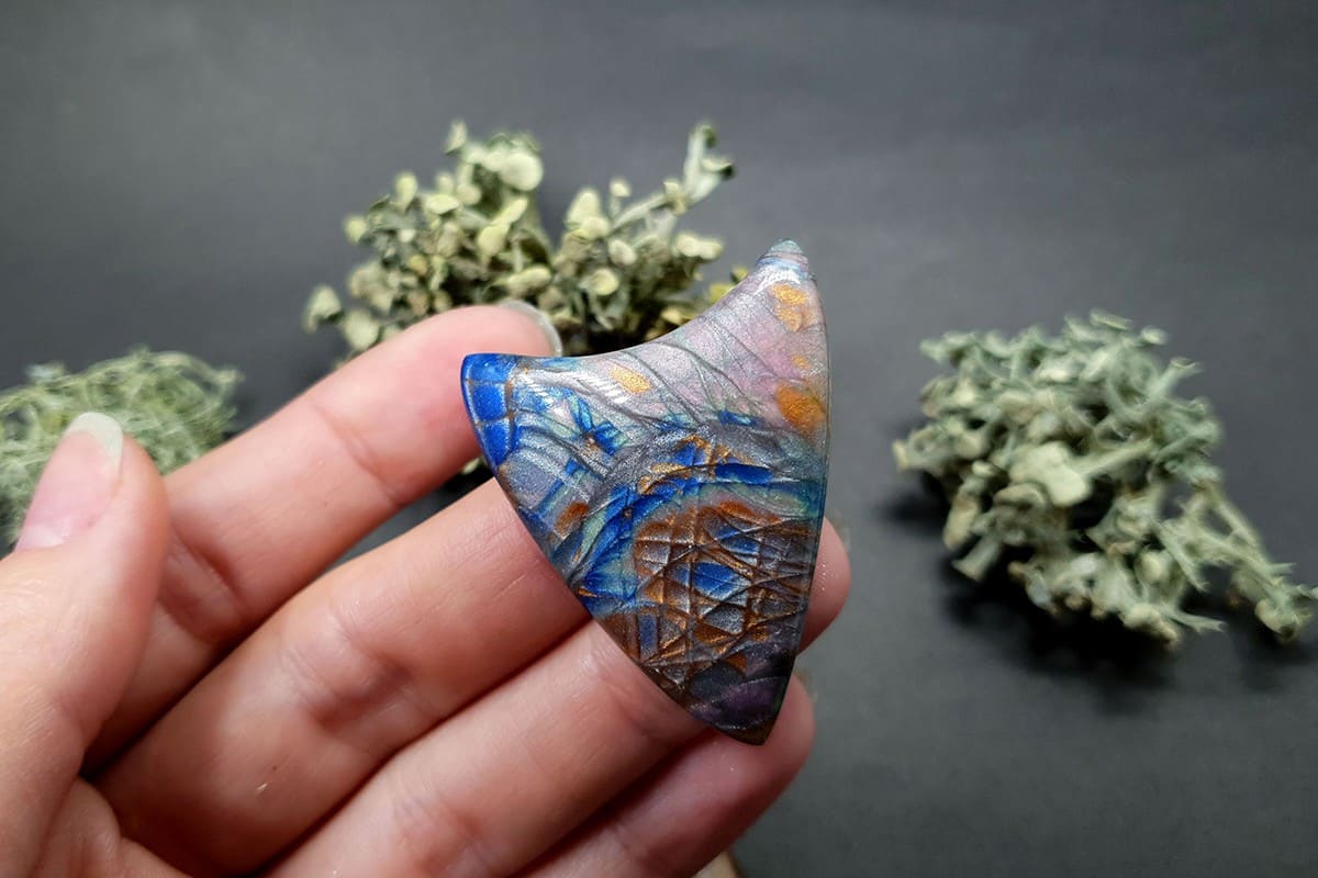 3 cabochons of Faux Labradorite Stone (#2) Cabochons SweetyBijou Cabochons