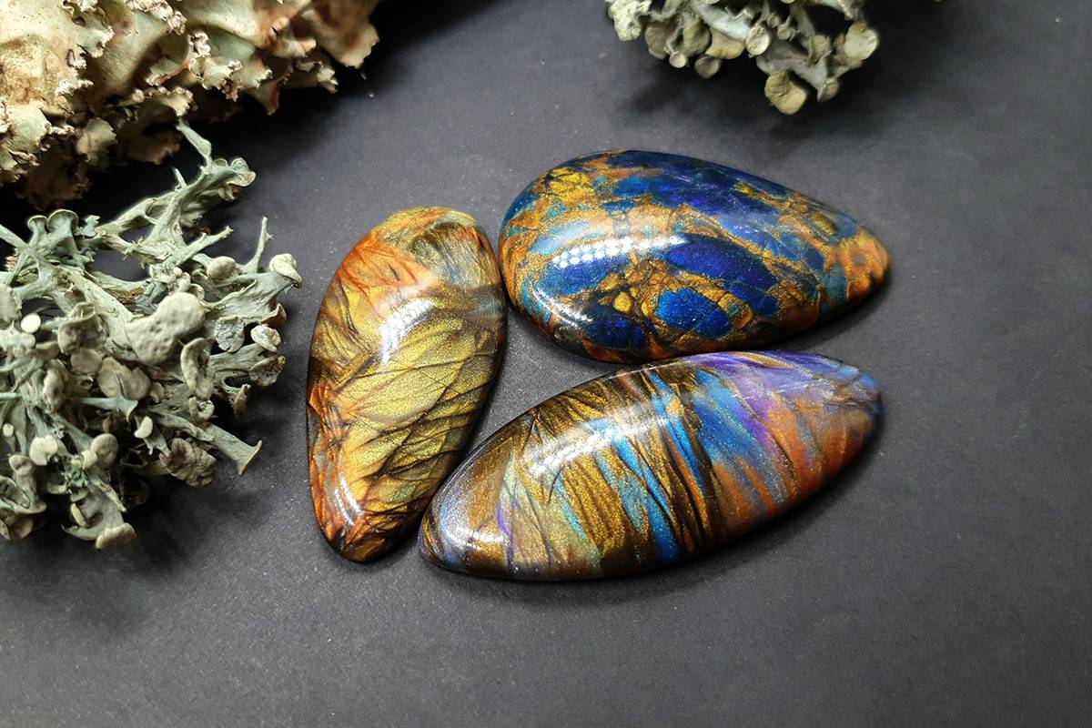 3 cabochons of Faux Labradorite Stone (#1) Cabochons SweetyBijou Cabochons