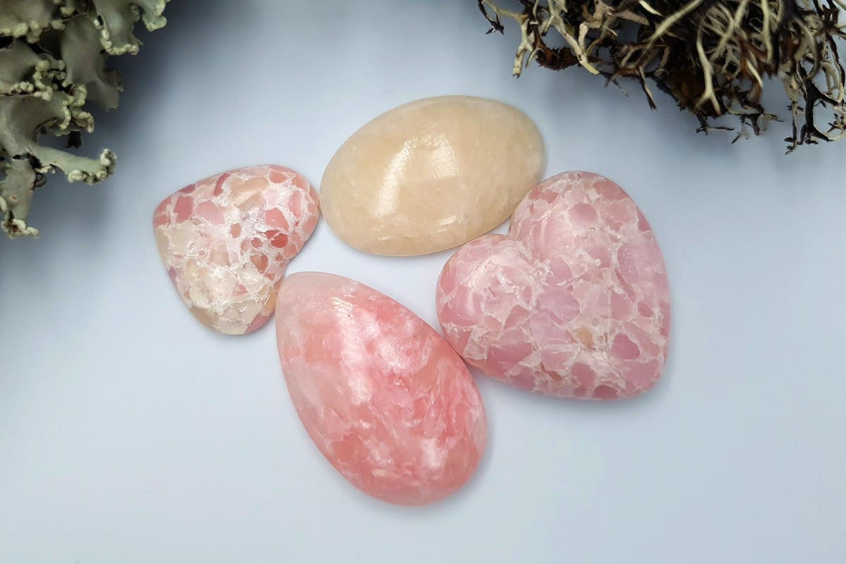 4 pcs Faux Pink Stones from Polymer Clay (Set #8) Cabochons SweetyBijou Cabochons Default Title