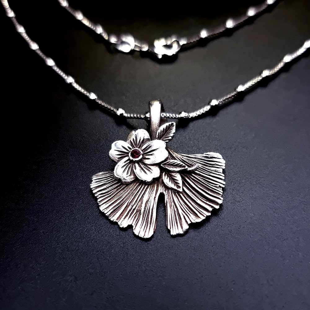 Unique Silver Ginkgo Leaf Pendant Pendant SweetyBijou Jewelry Default Title