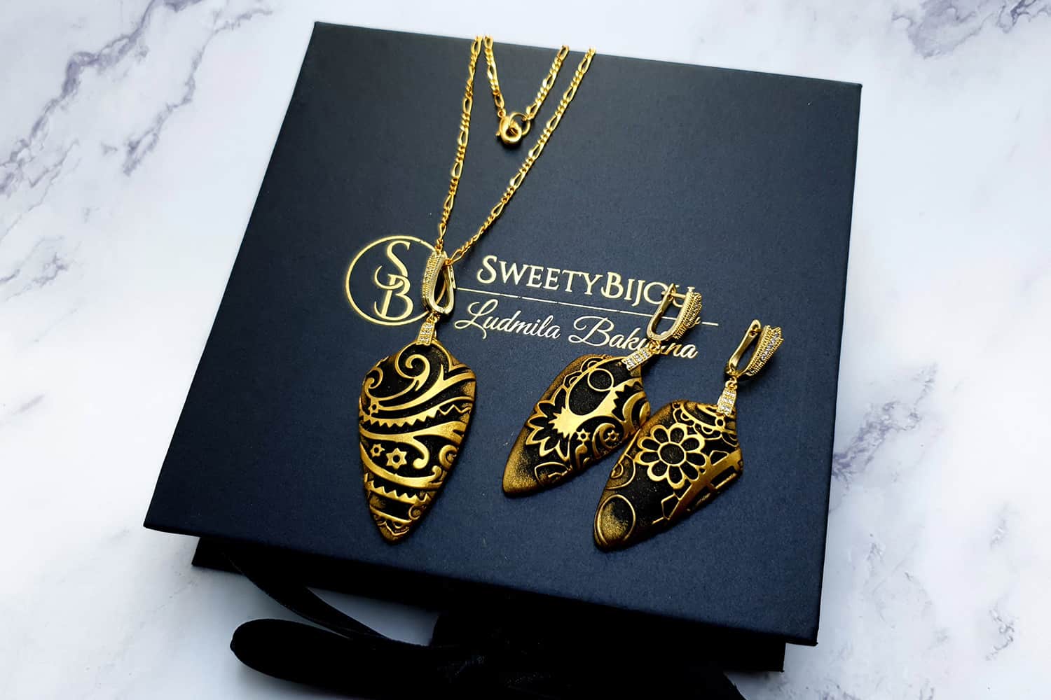 Jewelry Set "Golden Flowers on Black" Jewelry Set SweetyBijou Jewelry