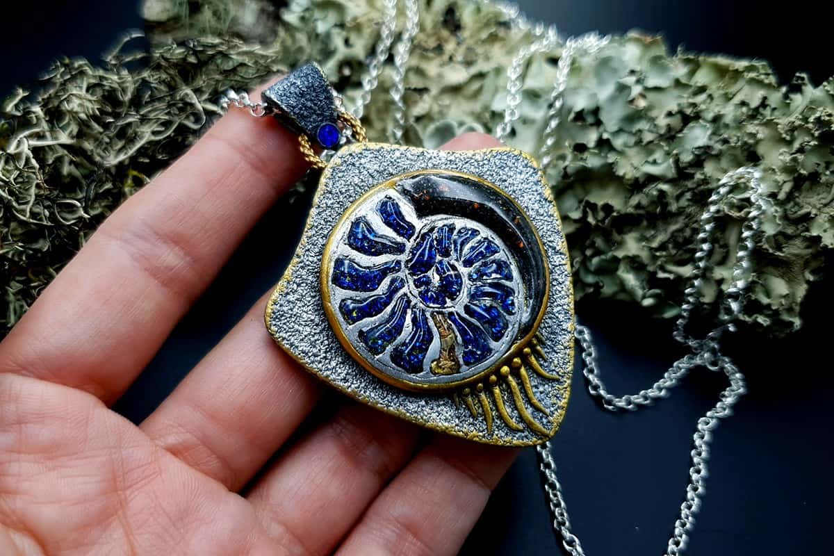 Blue Ammonite Pendant Pendant SweetyBijou Jewelry