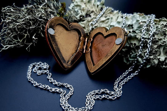 Pendant Photo Frame ~ Blue Light Pendant SweetyBijou Jewelry