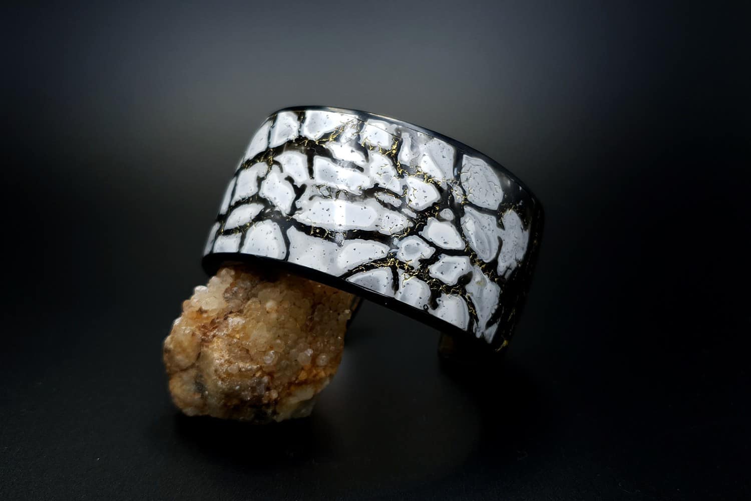 Cracked Marble Bracelet Cuff Bracelet SweetyBijou Jewelry
