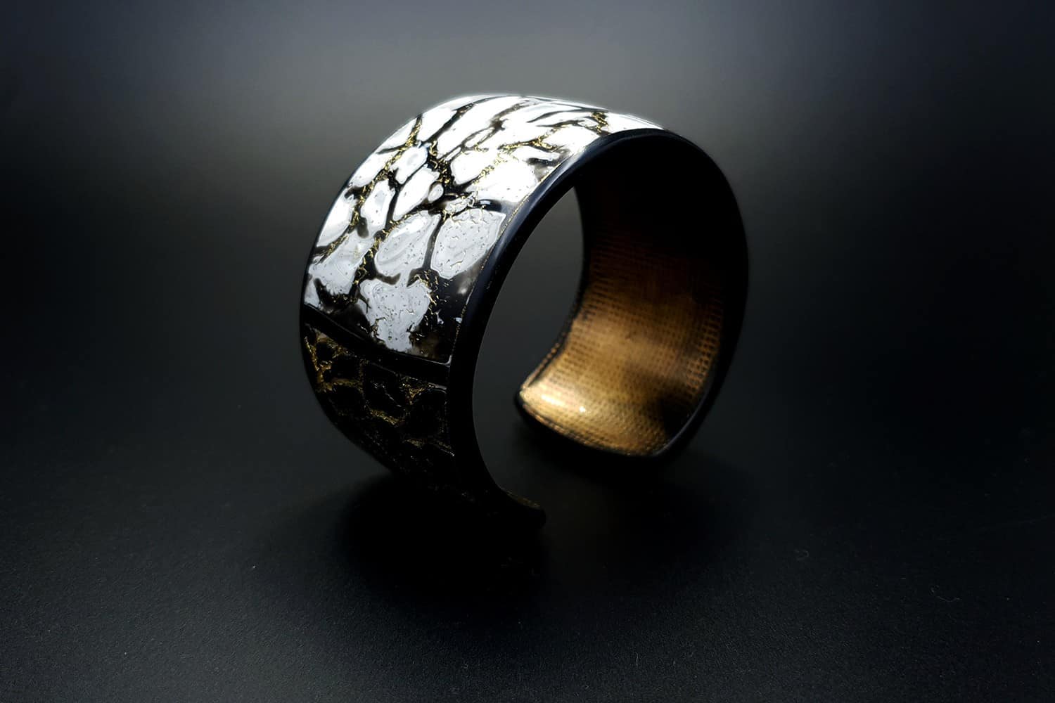 Cracked Marble Bracelet Cuff Bracelet SweetyBijou Jewelry