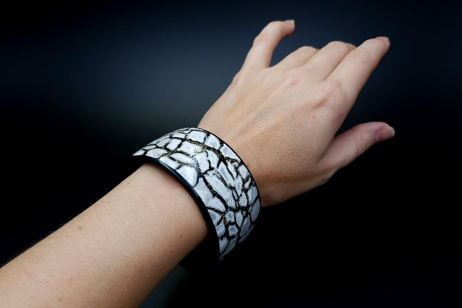 Cracked Marble Bracelet Cuff Bracelet SweetyBijou Jewelry