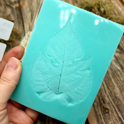 Silicone Texture - Small Detailed Leaf
