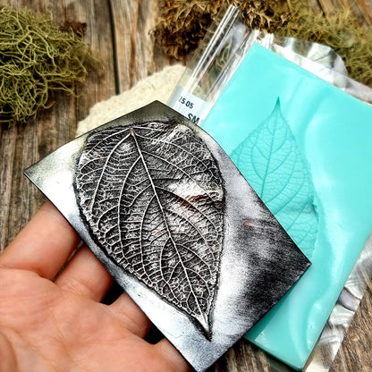 Silicone Texture - Small Detailed Sharp Leaf