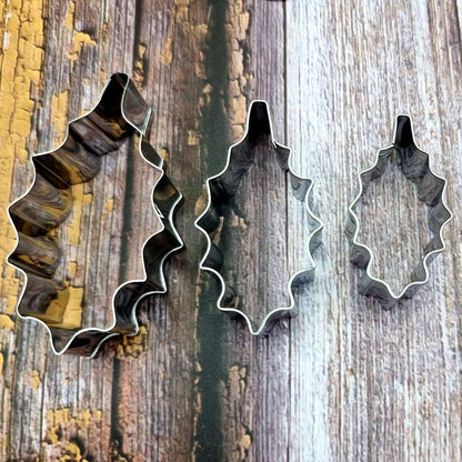Set Of 3 Cutters Of Poinsettia Leafs