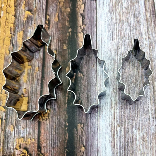 Set Of 3 Cutters Of Poinsettia Leafs
