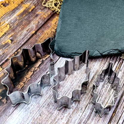 Set Of 3 Cutters Of Poinsettia Leafs