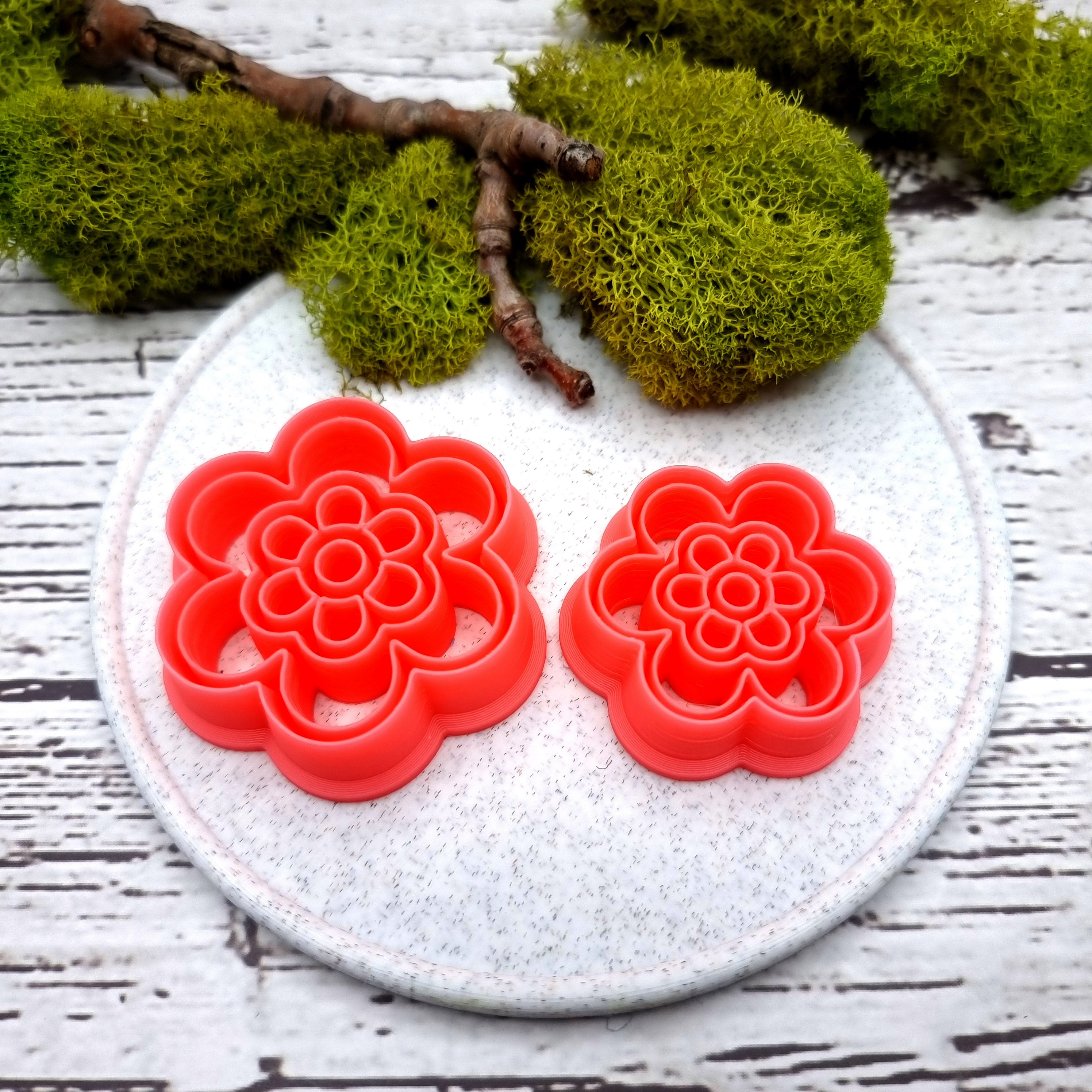 Flower shape polymer clay cutter