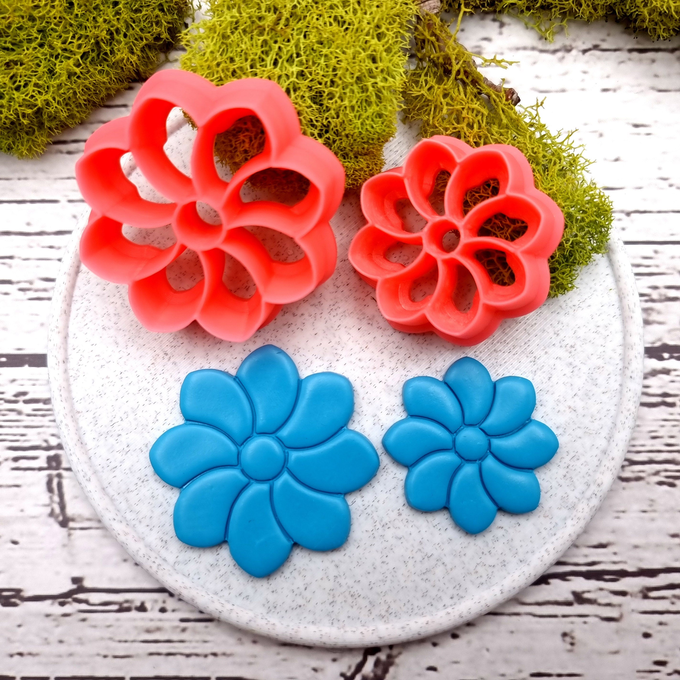 Flower shape polymer clay cutter