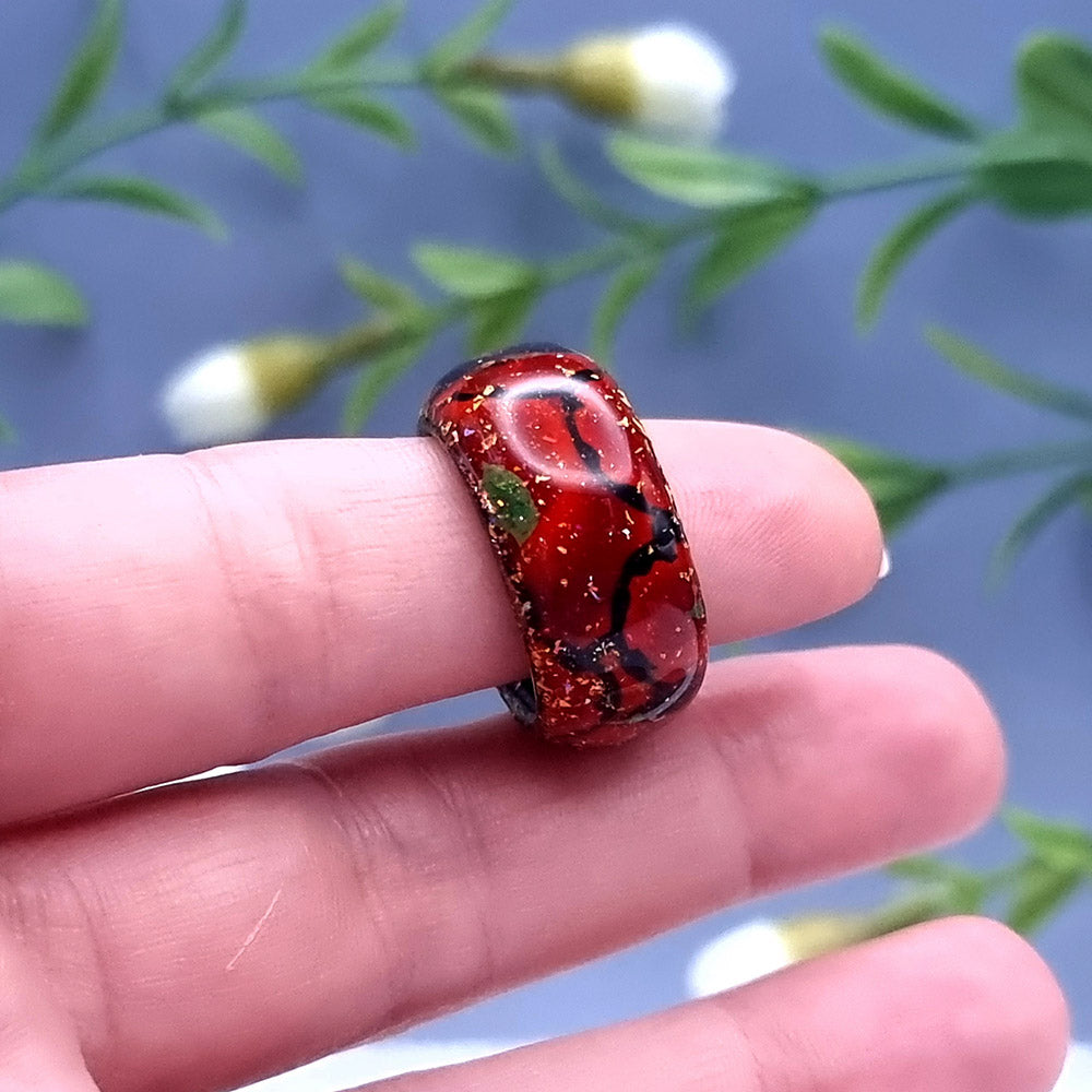 Poppy Ring With Sparkles, Size 7