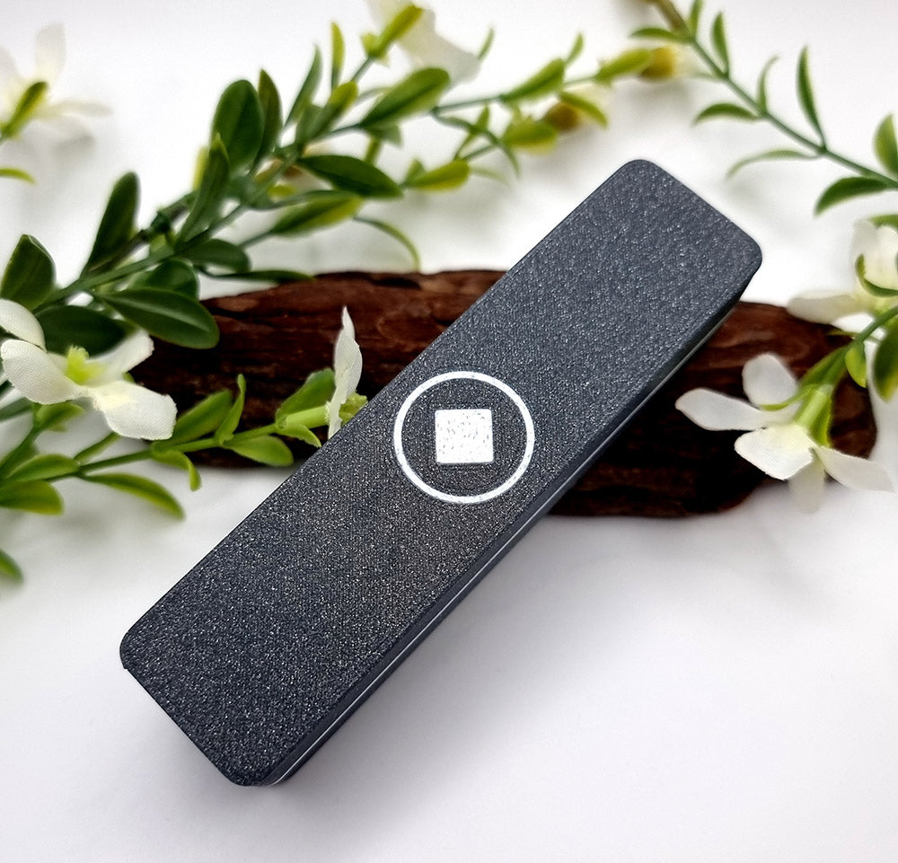 Tiny square nano polymer clay cutter
